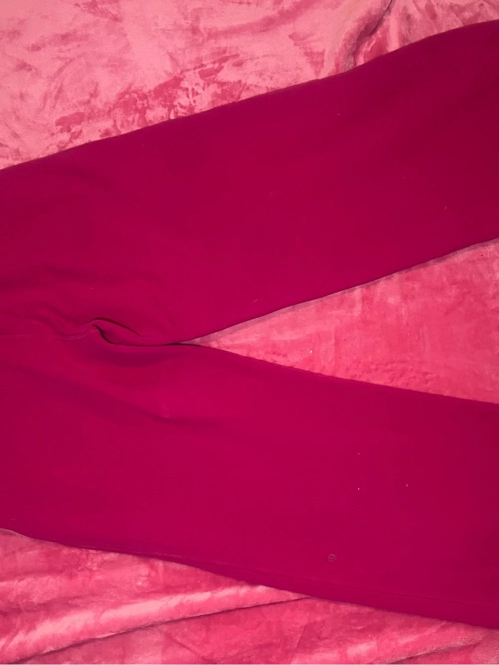Lululemon Scuba Mid-Rise Wide-Leg Pants | Color: Passionate | Medium